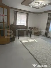 ???? Proprietate unică cu 3 corpuri de clădire și teren d 