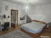 ???? Proprietate unică cu 3 corpuri de clădire și teren d 
