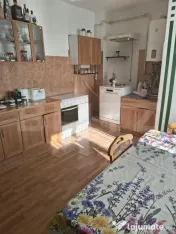 ???? Proprietate unică cu 3 corpuri de clădire și teren d 