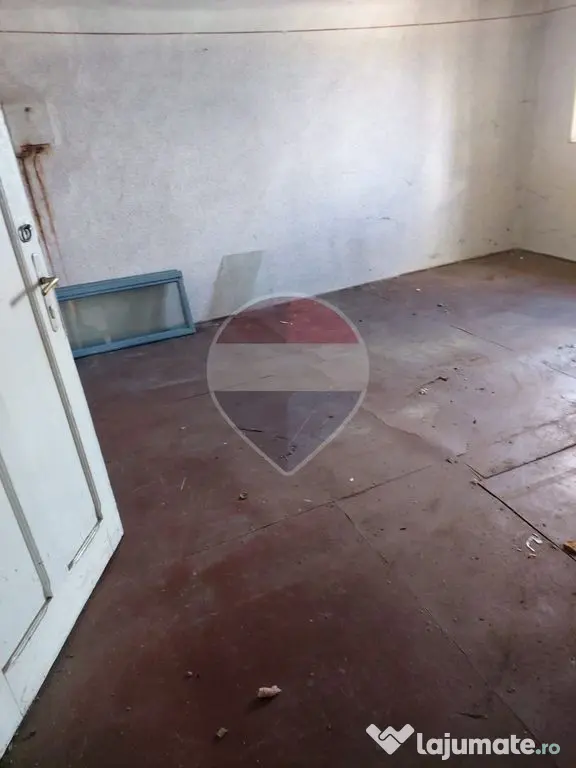 Casă Vatra Dornei în zona centrală !