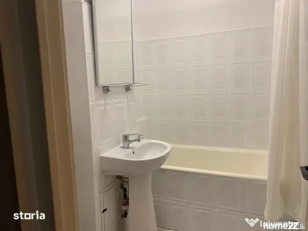Timpuri noi tineretului parter piscului