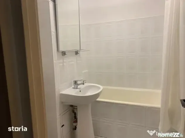 Timpuri noi tineretului parter piscului
