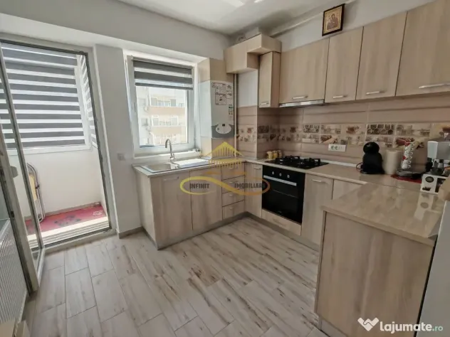 Apartament 3 camere Complex Bacovia (Fiald) 2 bai+parcare