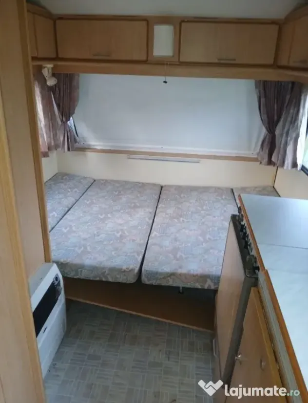 Rulota Con Tour Chateau din 1995 la 2500euro