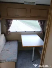 Rulota Con Tour Chateau din 1995 la 2500euro 