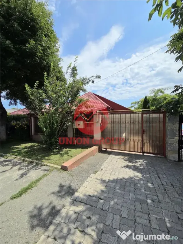 Casa Renovata, Teren 600 mp, 2 Intrari Separate, Navodari Zo