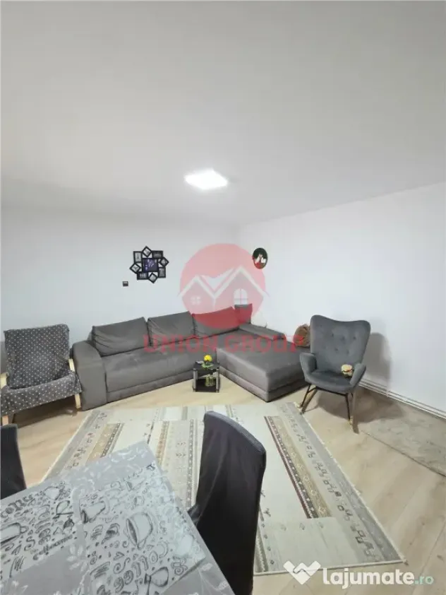 Casa Renovata, Teren 600 mp, 2 Intrari Separate, Navodari Zo