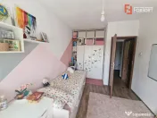 Duplex de vanzare cu 4 camere, cu teren de 303 mp, Ghiroda