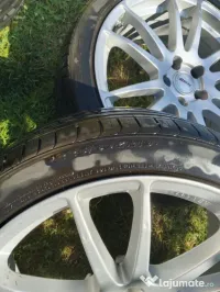 Vând jante Alutec r19 plus cauciucuri de vara 225/40 