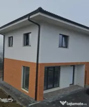 Casa tip Duplex, 120 mp, Chinteni