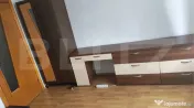 Închiriez apartament cu 3 camere în Brasov
