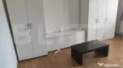 Închiriez apartament cu 3 camere în Brasov