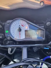 Motocicleta Suzuki GSX-R 600 