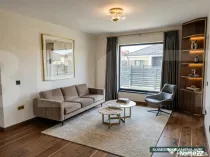 Casa individuala, 100 mp, teren, 535mp, zona Curtesti