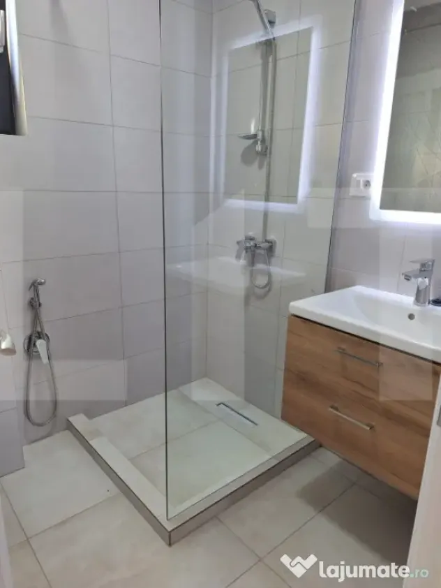 Casa individuala cu teren 535mp, Curtesti