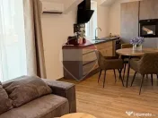 Apartament cu 2 camere de închiriat și loc de parcare, ...