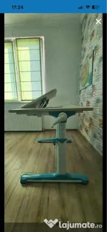 Vând birou reglabil