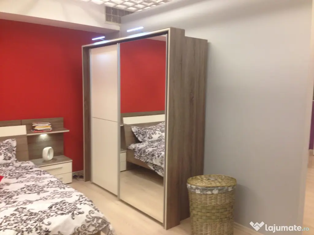 Închiriez ap 2 camere