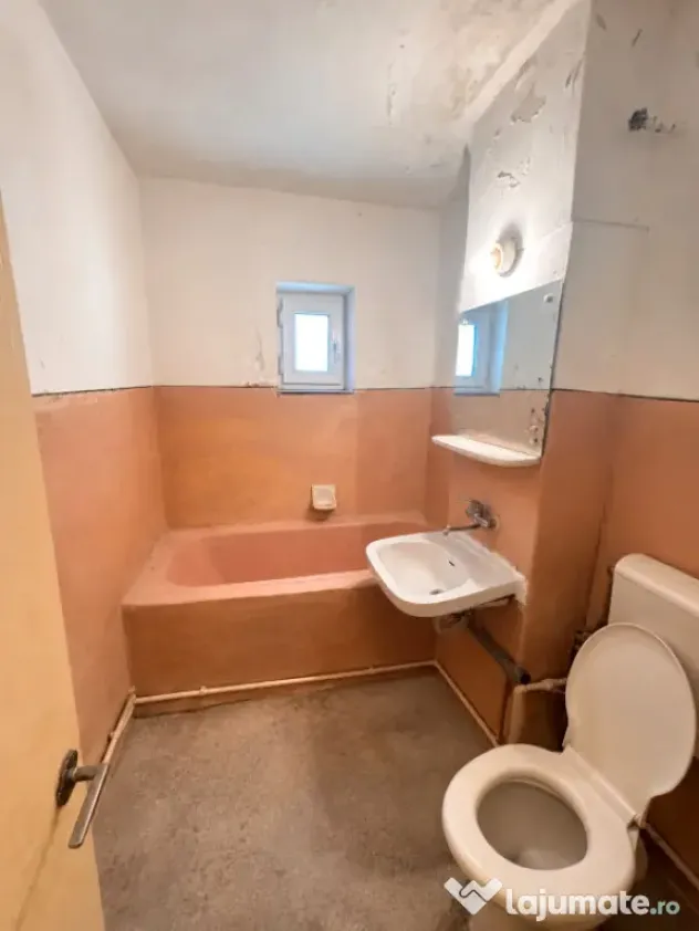 Apartament 2 camere de vânzare | Inel II | Parter - Constanta (Constanta)