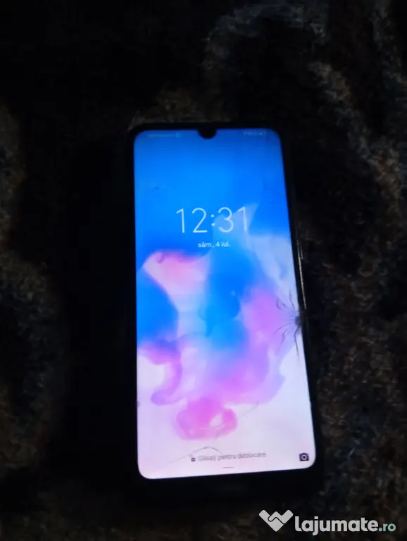 Vând telefoane uzate