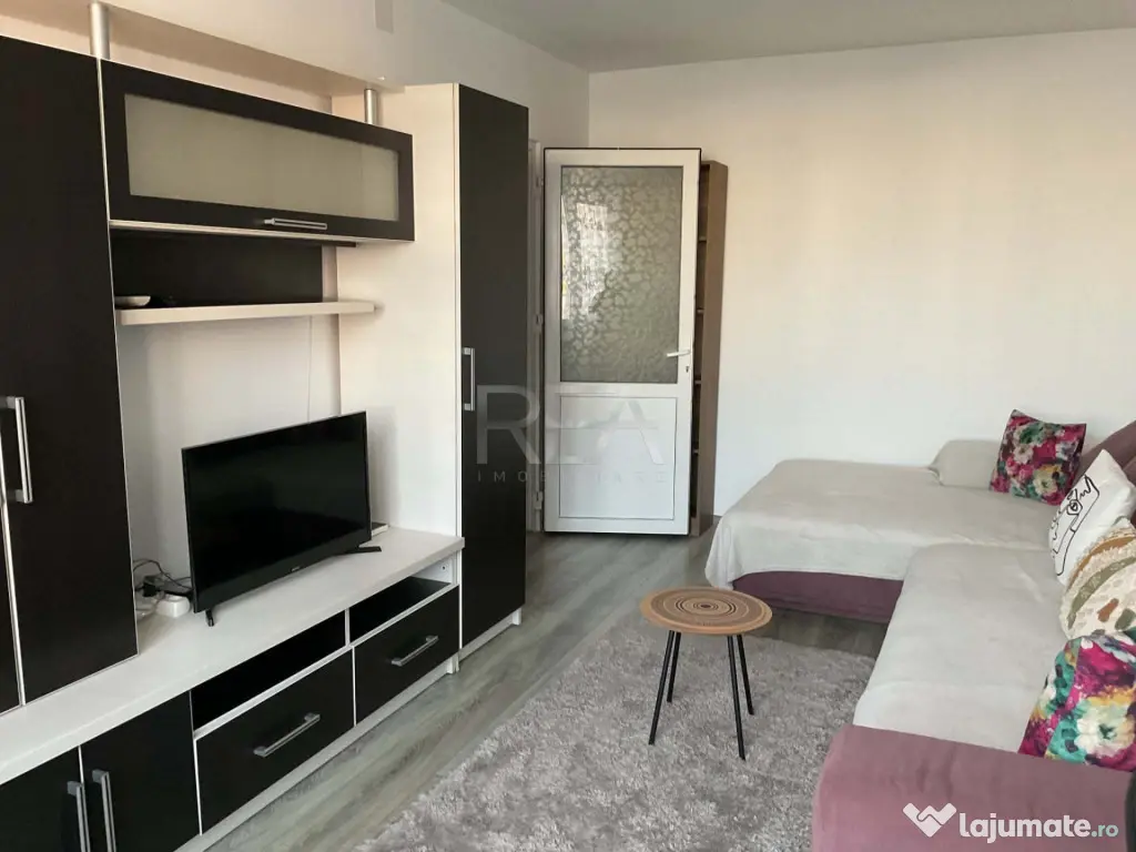 De inchiriat- 2 camere- Decomandat- Centrala Proprie-Margean