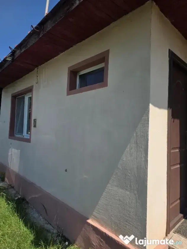 Casa + teren de vanzare Aricestii Rahtivani