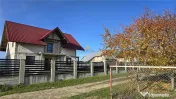 Cas#259; Nou#259; de V#226;nzare #238;n Mitocu Dragomirnei,