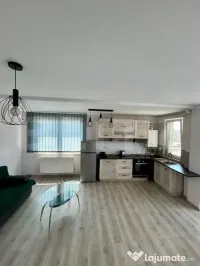 Apartament 3 camere, 70 mp, parcare, zona Someșeni