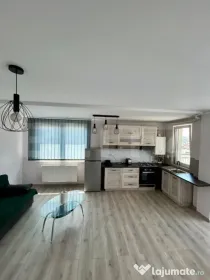 Apartament 3 camere, 70 mp, parcare, zona Someșeni