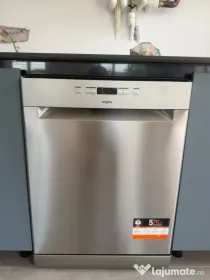 Vând mașină de spălat vase Whirlpool