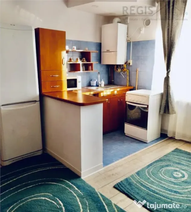 Casa Superba 2 Camere In Curte Comuna, Pretabil birou, SCHEI