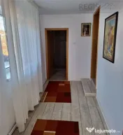 Casa Superba 2 Camere In Curte Comuna, Pretabil birou, SCHEI