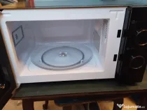 Cuptor microunde