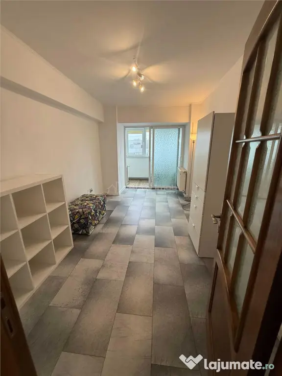 3 camere dressing - centrala proprie - Victoriei