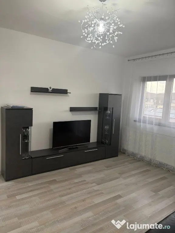 Apartament 2 camere zona SANPETRU,str Orizontului