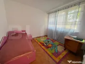 Apartament 4 camere, etaj 1, mobilat complet, balcon – zon 