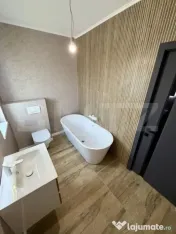 Casa Tip Duplex, 90 m2, priveliste panoramica, Zona Bucium 