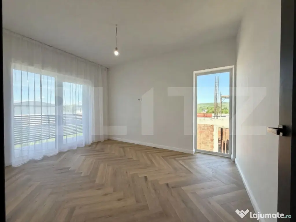 Casa Tip Duplex, 90 m2, priveliste panoramica, Zona Bucium