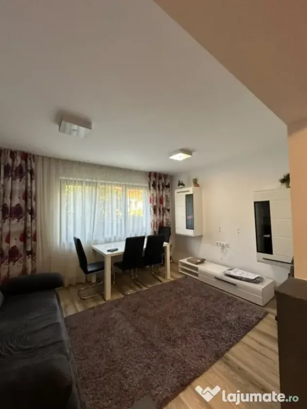 Apartament 4 camere de închiriat – Zona Bucla, Cartier S