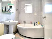 Apartament 3 Camere 2 bai etaj 4 Baia Mare Central