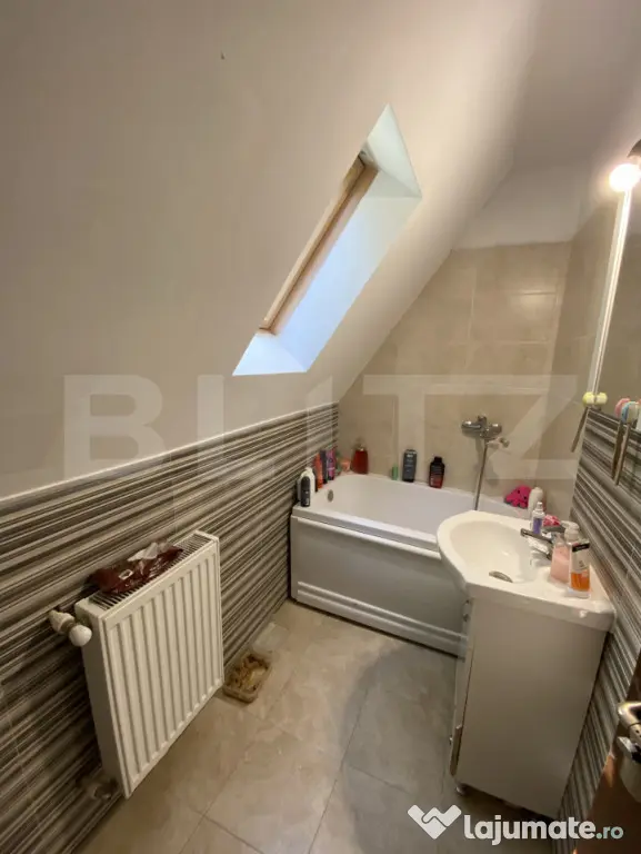 Apartament 2 camere, decomandat, zona Decebal