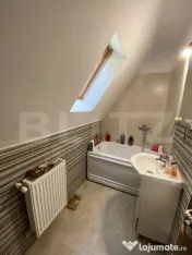 Apartament 2 camere, decomandat, zona Decebal