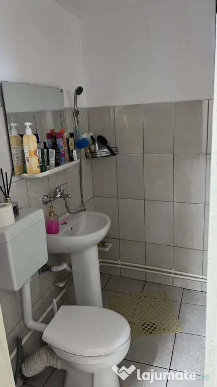 Apartament de vânzare