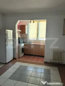 Apartament cu 2 camere, decomandat, zona Micro III
