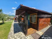 Pensiune cu 8 căsuțe, ciubere cu hidromasaj, Poiana Aiudul