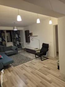 Chirie centrul Brasovului apartament 3 camere