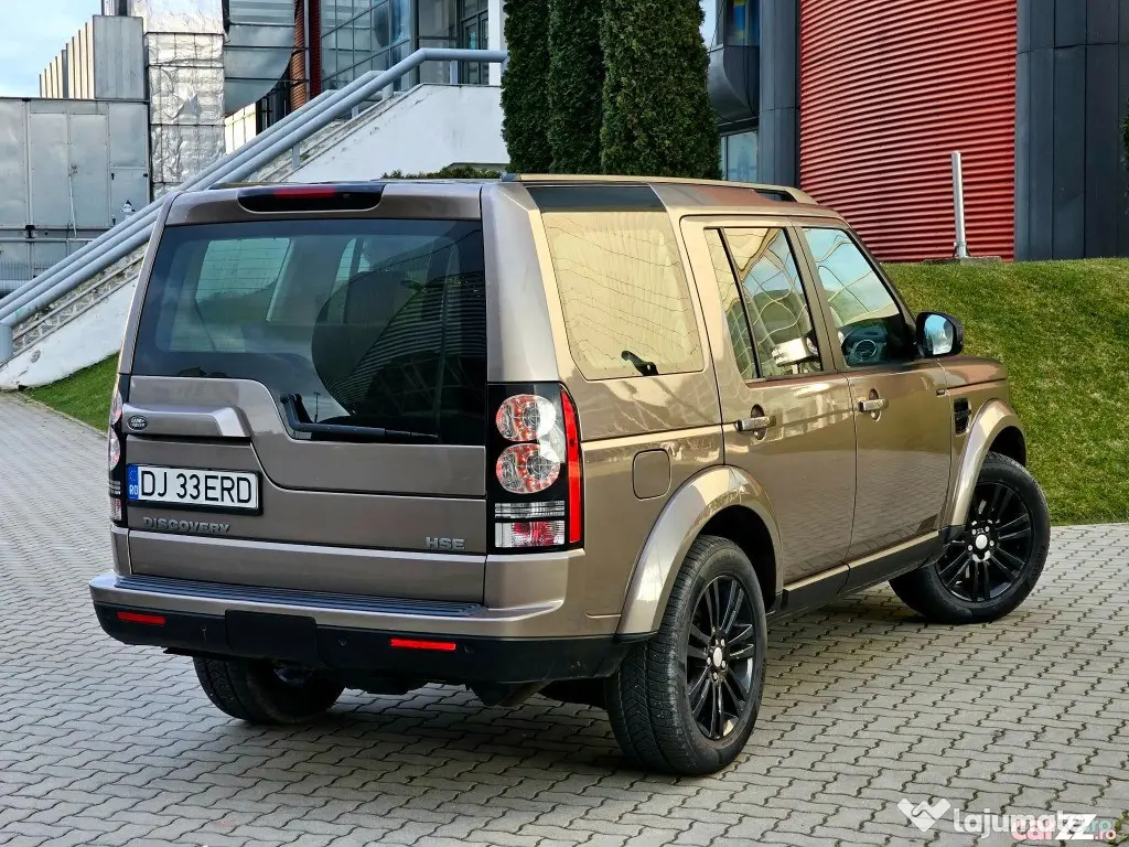 Land Rover Discovery sport 4x4 an 2015 cutie automata discovery 7 locuri