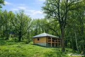 3.000mp de incantare montana cu cabana din lemn masiv, Zarne 