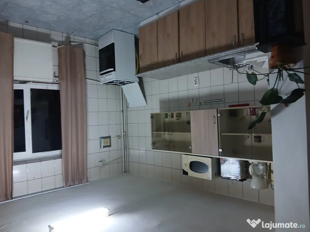 Vand Apartament 3 camere Zona NERVA TRAIAN-UNIRII