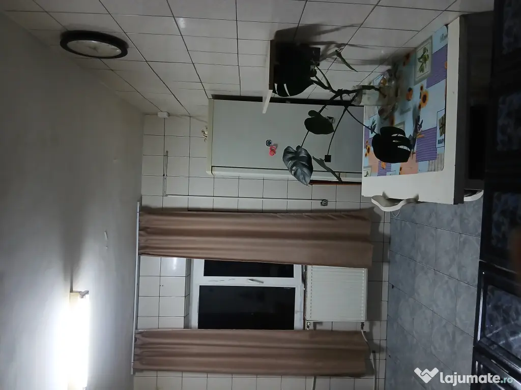 Vand Apartament 3 camere Zona NERVA TRAIAN-UNIRII